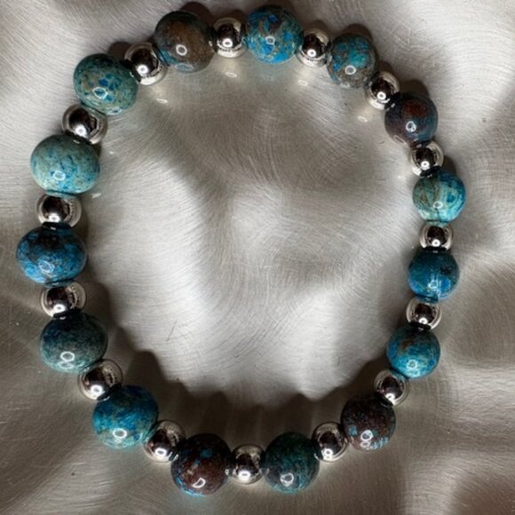 bracelet features a striking combination of blue-green marbled gemstone beads - Picture 1 of 3